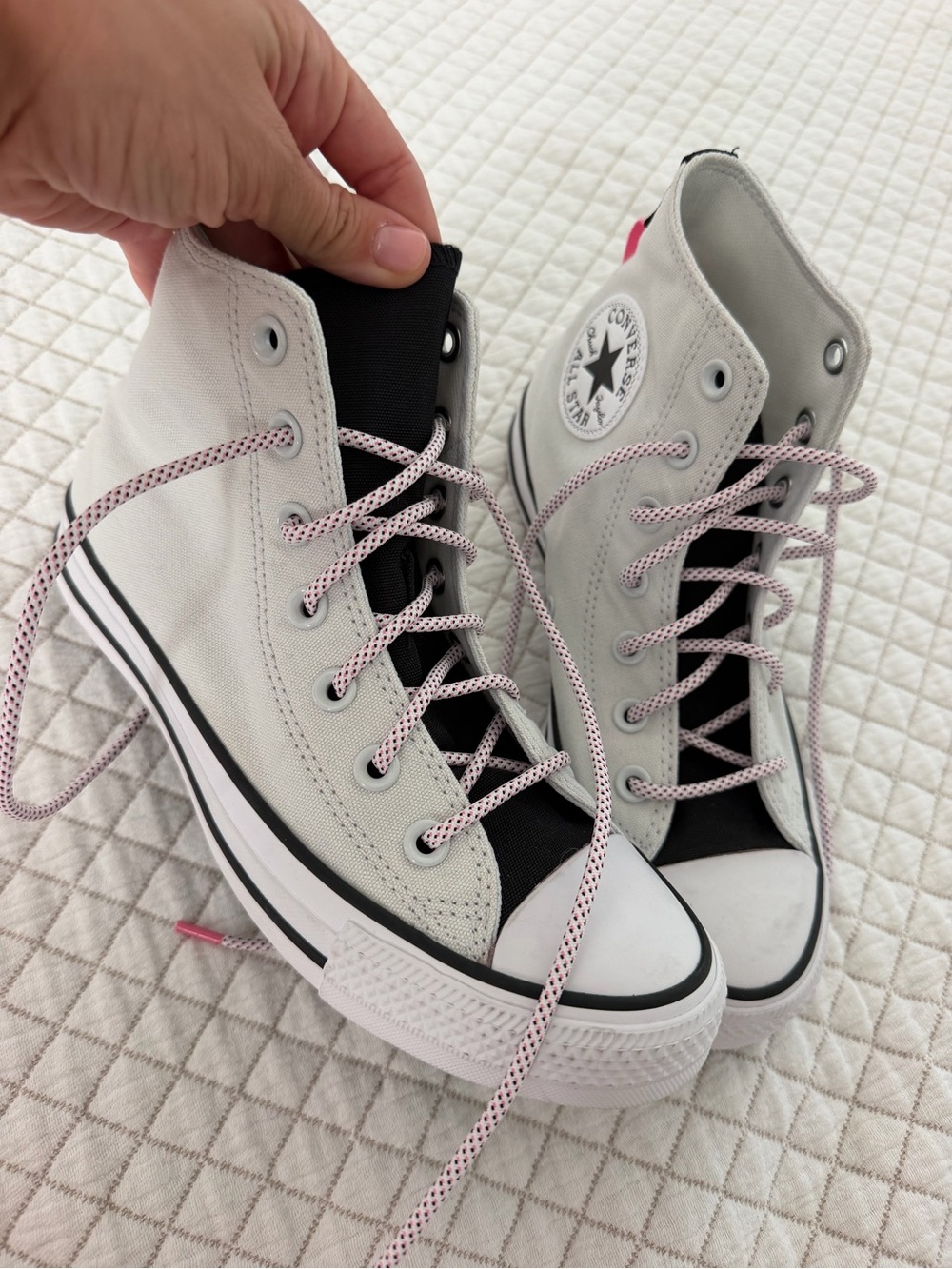 Converse Chuck Taylor All Star High Top Sneakers – White/Black/Pink – Size 7